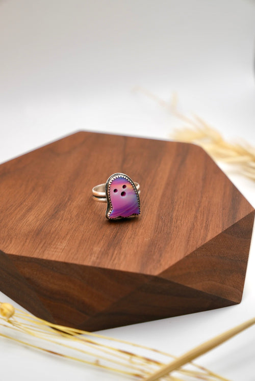 Ghostie Ring SIZE 8